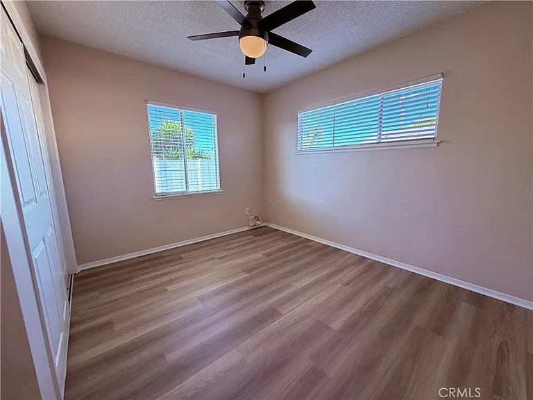 14820 Ragan Dr — Photo 17