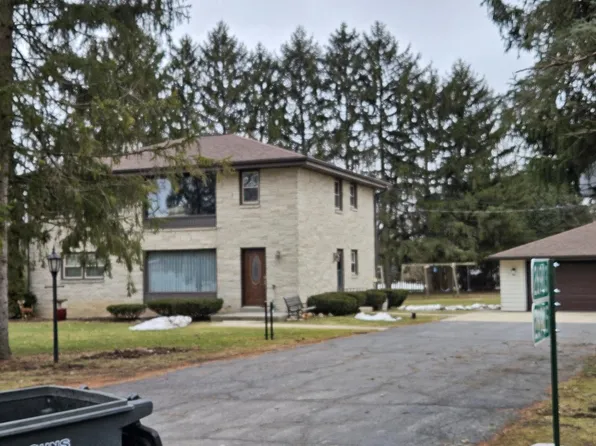 26903 South Elm LANE #26905, Wind Lake, WI 53185