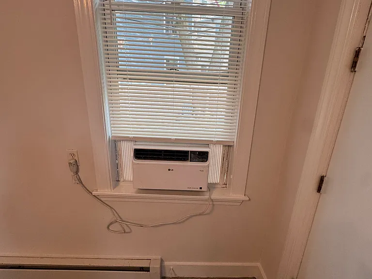1686 Massachusetts Ave #4 — Photo 7