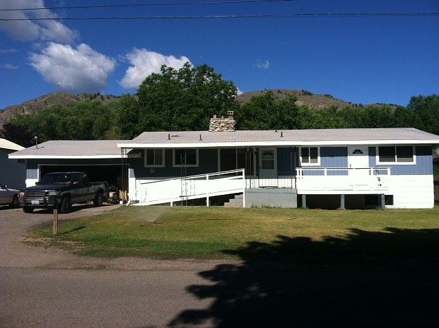 1st image of 410 Juniper St