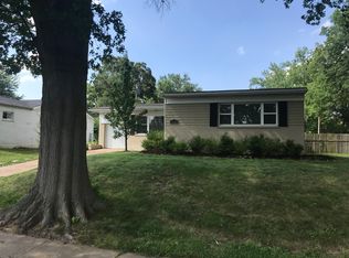 8041 Blackberry Ave, Saint Louis, MO 63130