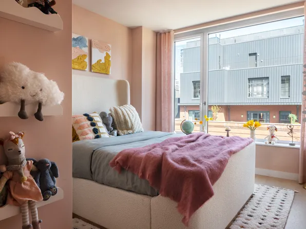 450 Washington Street image 13 of 29