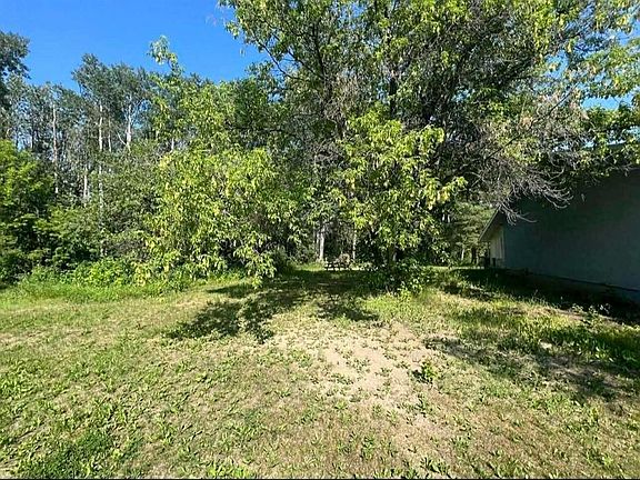 3rd image of 109531 W Range Road 175