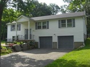 37 Myrtle Ave, Branchville, NJ 07826