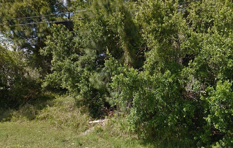 2nd image of 6031 NW Telford Ave