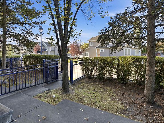 4th image of 8304 11th Ave SW #84