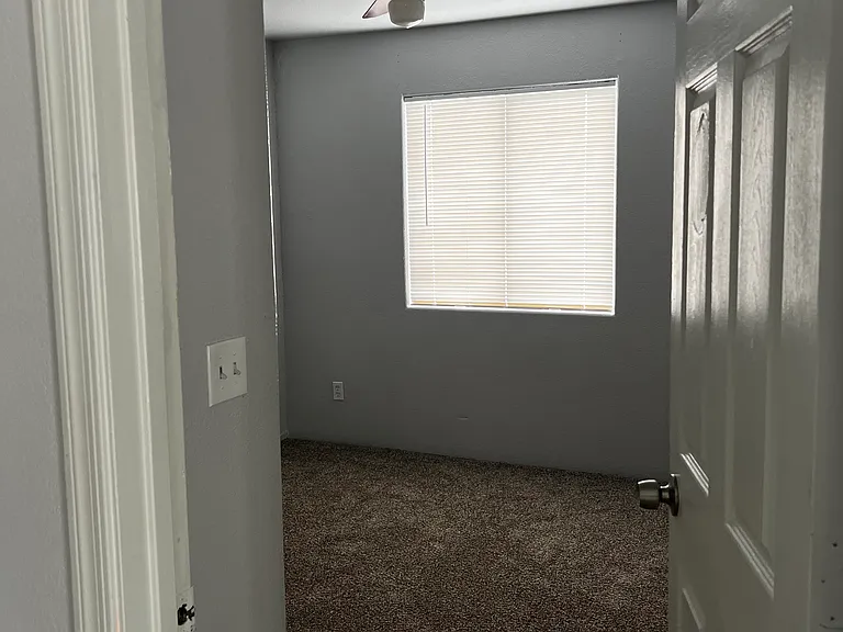 3316 W Jackson St #2 — Photo 10