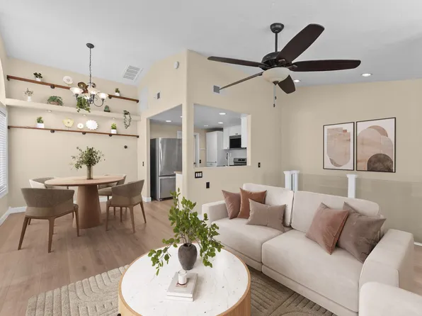 4251 Arroyo Vista Way Unit 345, Oceanside, CA 92057