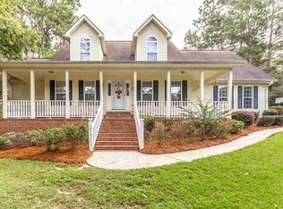 206 Lake Front Dr, Warner Robins, GA 31088