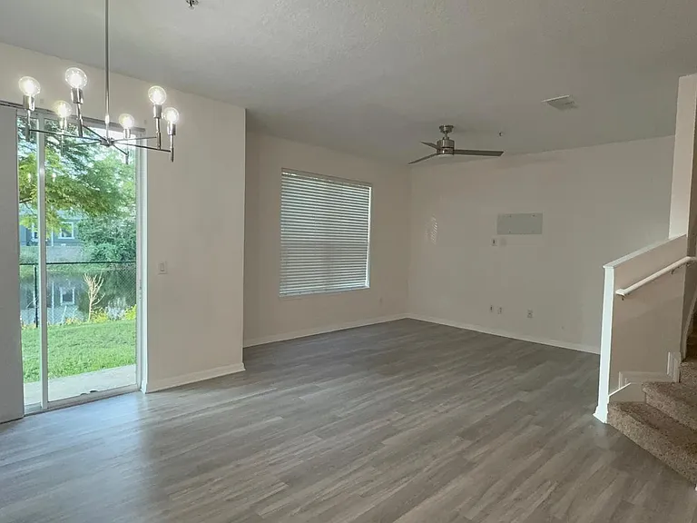 1721 San Jacinto Cir — Photo 3
