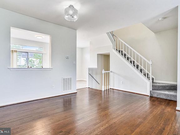 3rd image of 17361 Kildare Ln