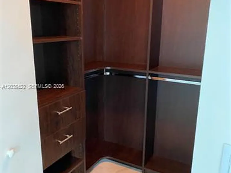 1100 S Miami Ave #2710 — Photo 5