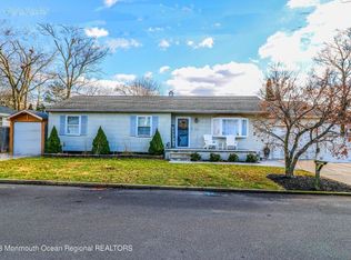 309 Pacific Ave, Beachwood, NJ 08722