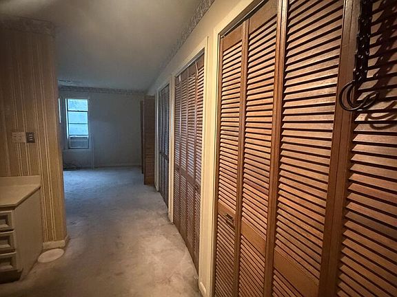 5th image of 1260 Devonshire Pl