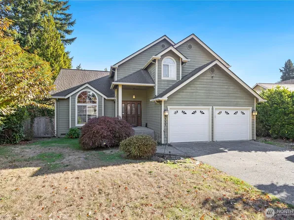 5111 Royal Drive W, University Place, WA 98467