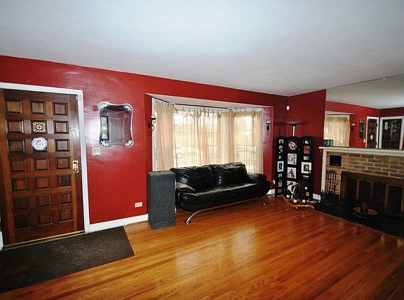 3rd image of 1000 Hull Ave