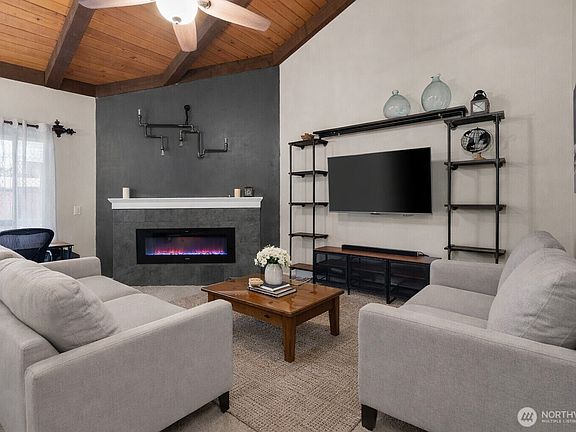 2nd image of 7309 N Skyview Place #F304