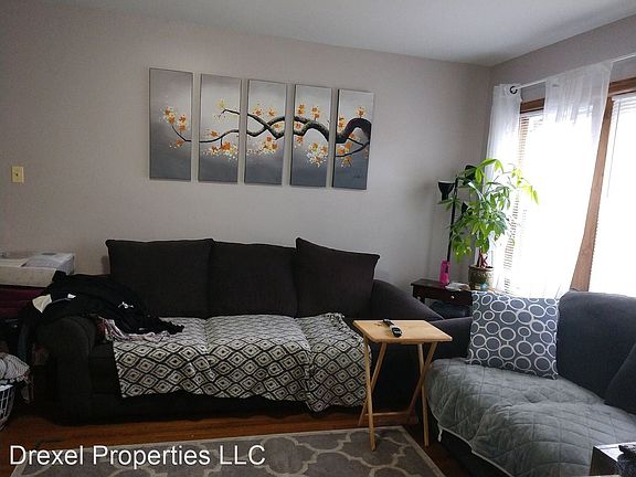 3rd image of 4440 W Wellington Ave #1
