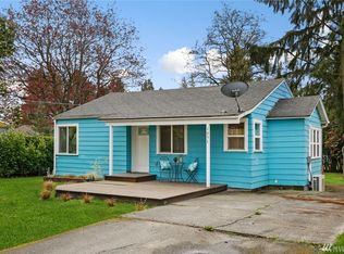 1651 SW 114th St, Seattle, WA 98146