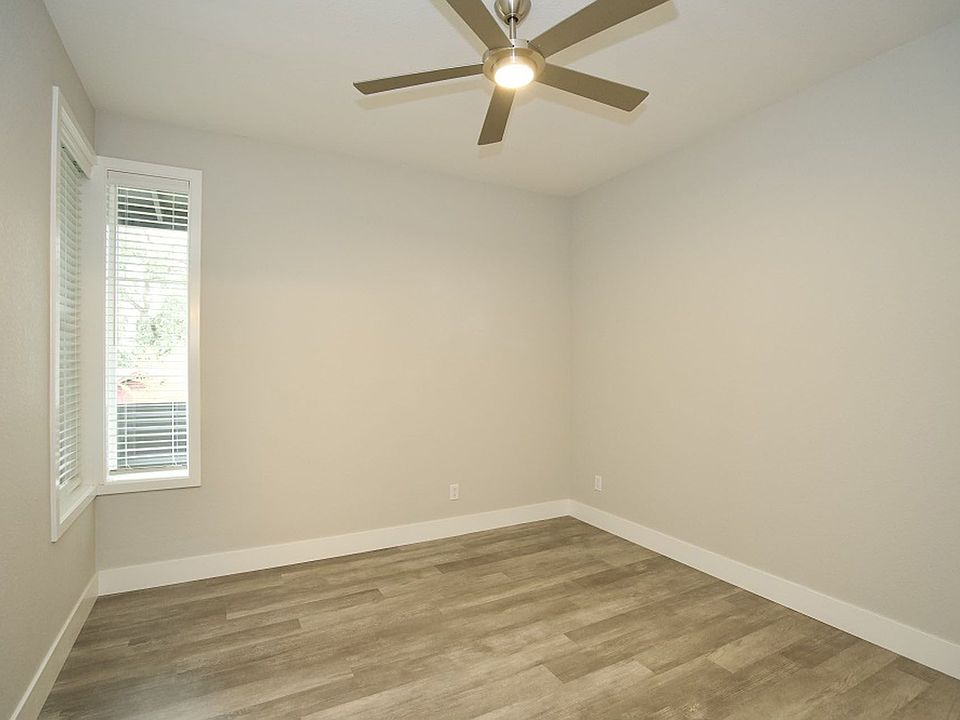 1st image of 4325 Byway E #4