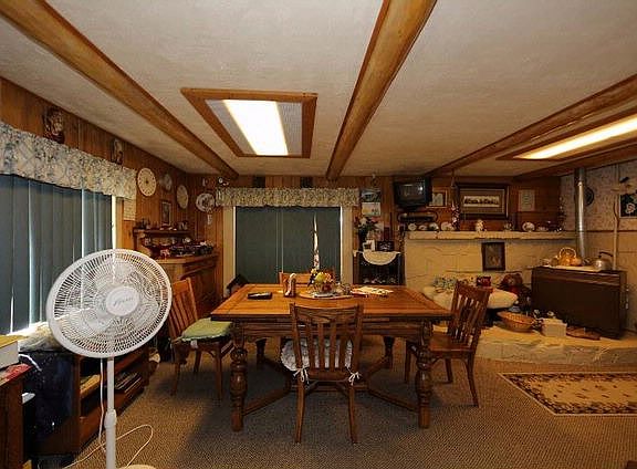 4th image of 19 Keahey Ln