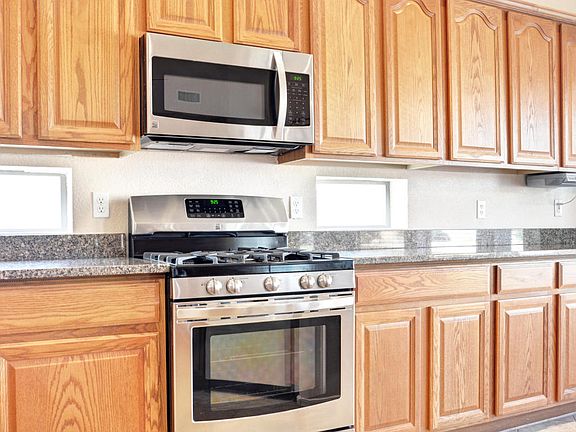 3rd image of 3270 W Fuller Dr
