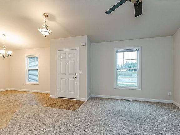 5th image of 3614 Durham Ln