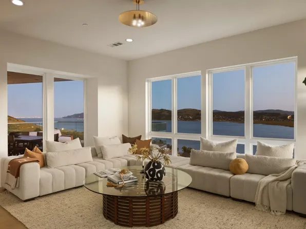 33 Drakes Cove Court, Larkspur, CA 94939