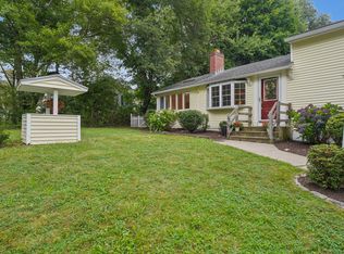 4 Adam St, Ansonia, CT 06401