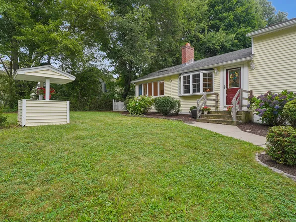 4 Adam Street, Ansonia, CT 06401