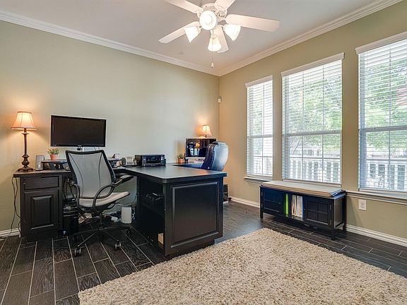 5th image of 117 Nestlewood Ln