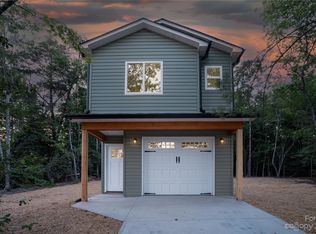 310 Woodlawn Dr, Connelly Springs, NC 28612
