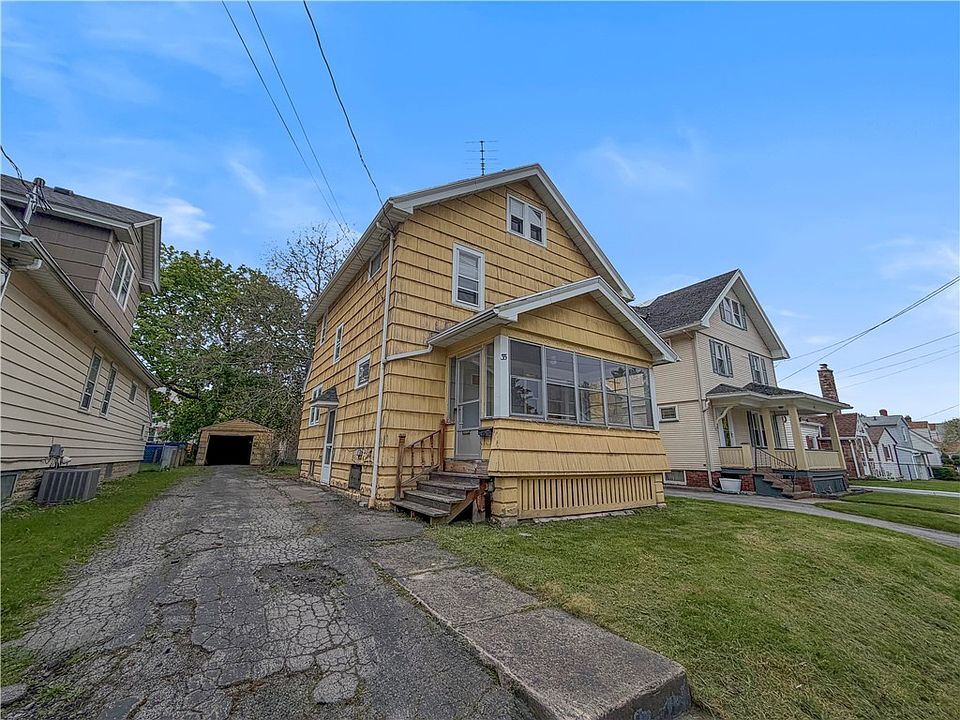 1st image of 35 Wakefield St