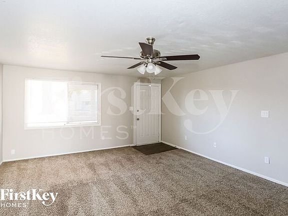 2nd image of 3922 E Willow Ave