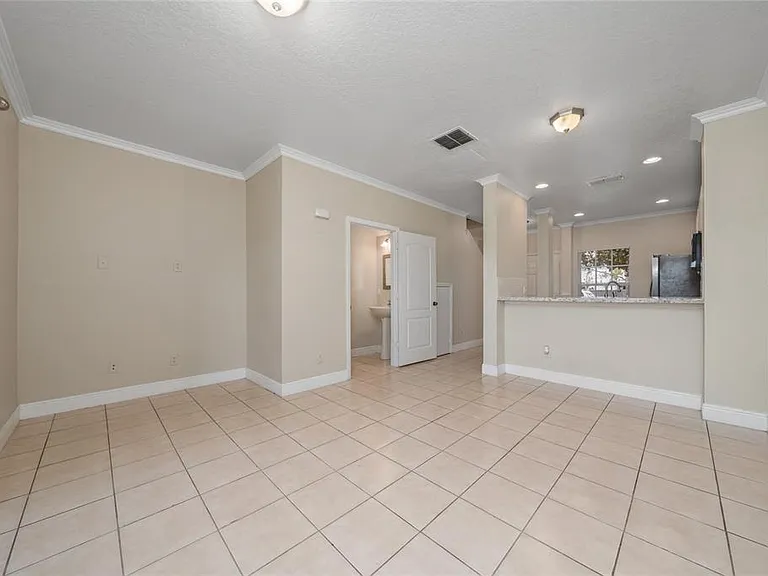 10612 Savannah Wood Dr #86 — Photo 17