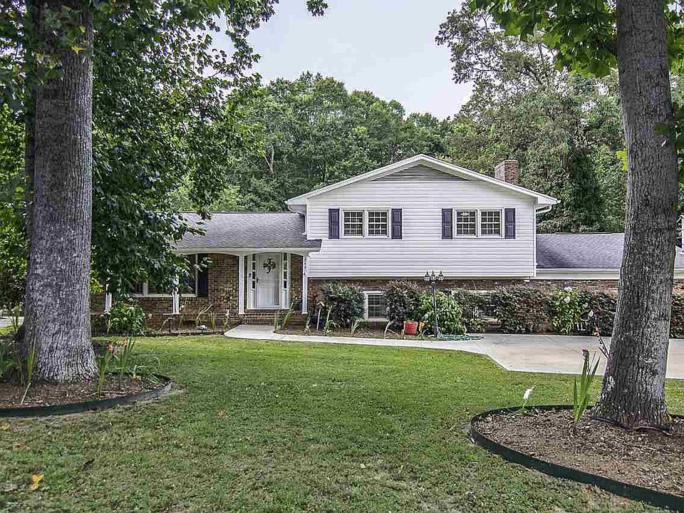 1st image of 244 Holly Dr