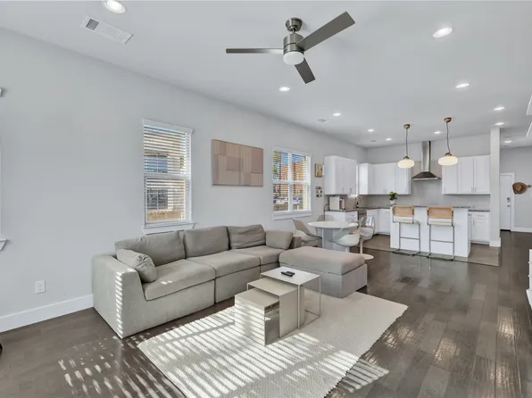 228 Wimberly St, Fort Worth, TX 76107