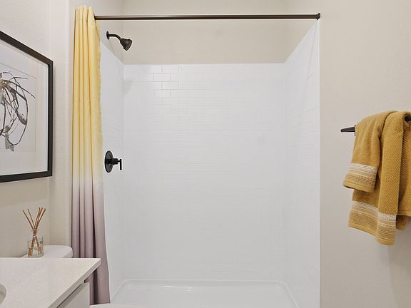 Extra Suite Bath