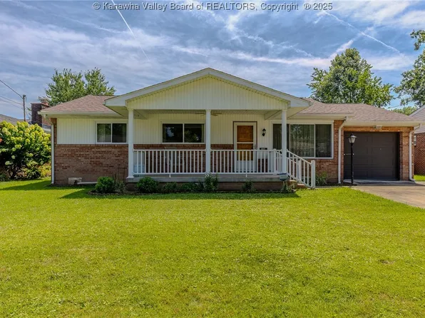 2047 Lincoln Ave, Saint Albans, WV 25177