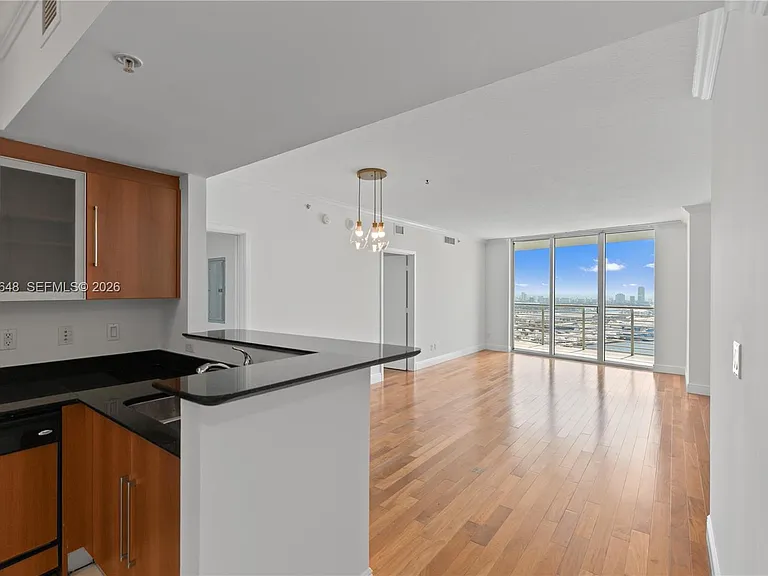 335 Biscayne Blvd #4112 — Photo 18