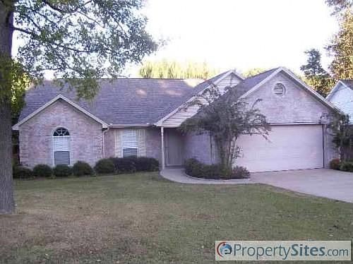 1st image of 70 Autumn Valley Dr