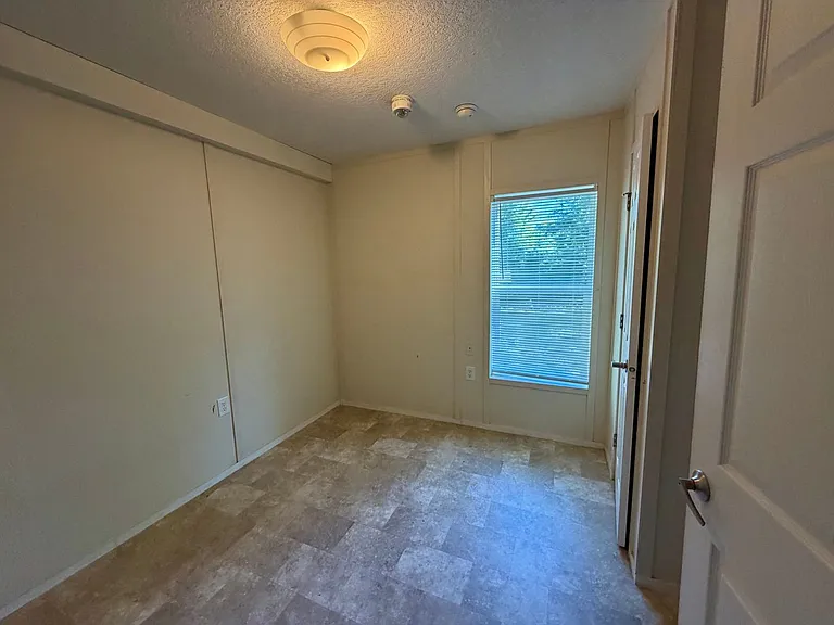 3641 T St #B — Photo 8