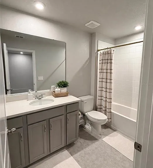 1138 Creek Valley Ct — Photo 13
