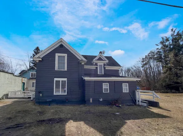 12237 McKinley Rd, Rodney, MI 49342