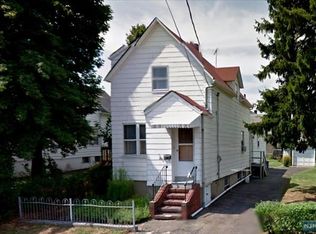 139 Market St, Garfield, NJ 07026