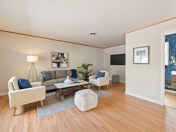 4th image of 836 Wilmac Avenue
