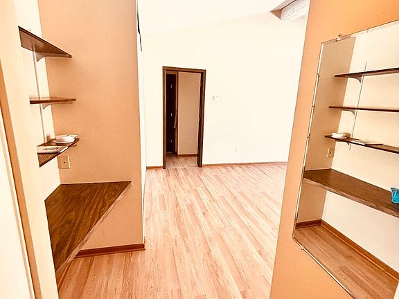 2nd image of 827 Old Settlers Trl APT 7