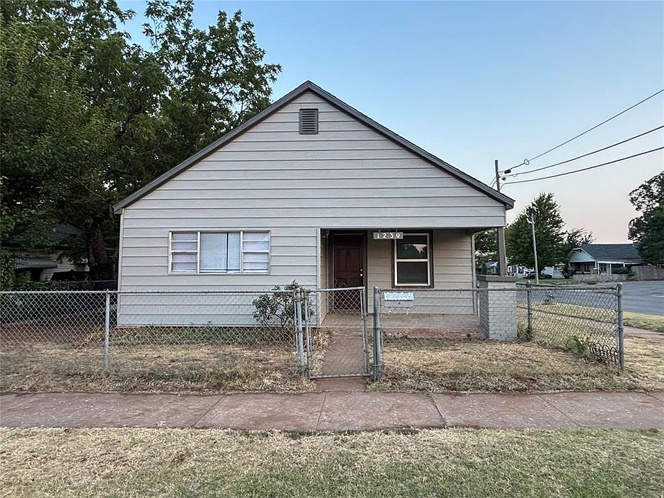 1st image of 1230 W Modelle Ave