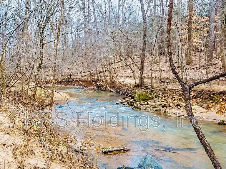 6048 Rhonda Rd — Photo 20