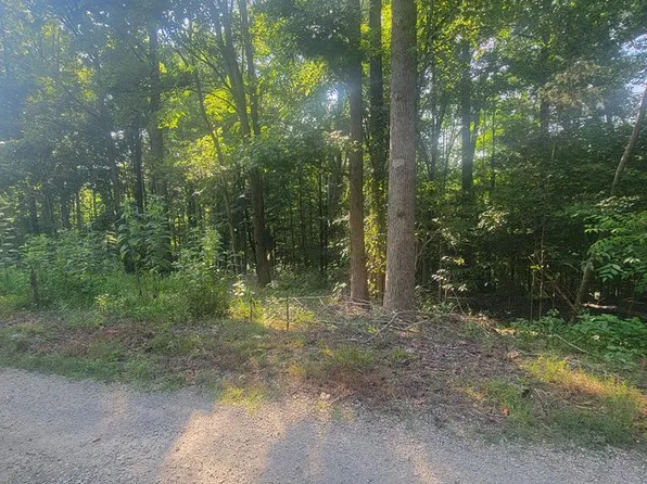 5395 Eastport Dock Rd, Monroe, TN 38573